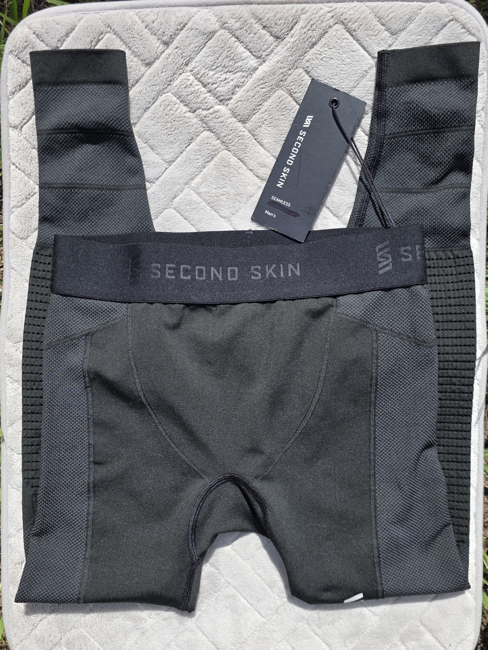 Second Skin Men's Small Cropped Leggings Black Cross Train Athletic Compression